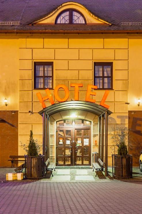 Hotel Bastion Kostrzyn nad Odra Exterior photo